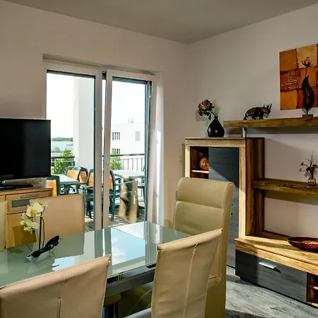 Apartment Am Hafen Zwenkau